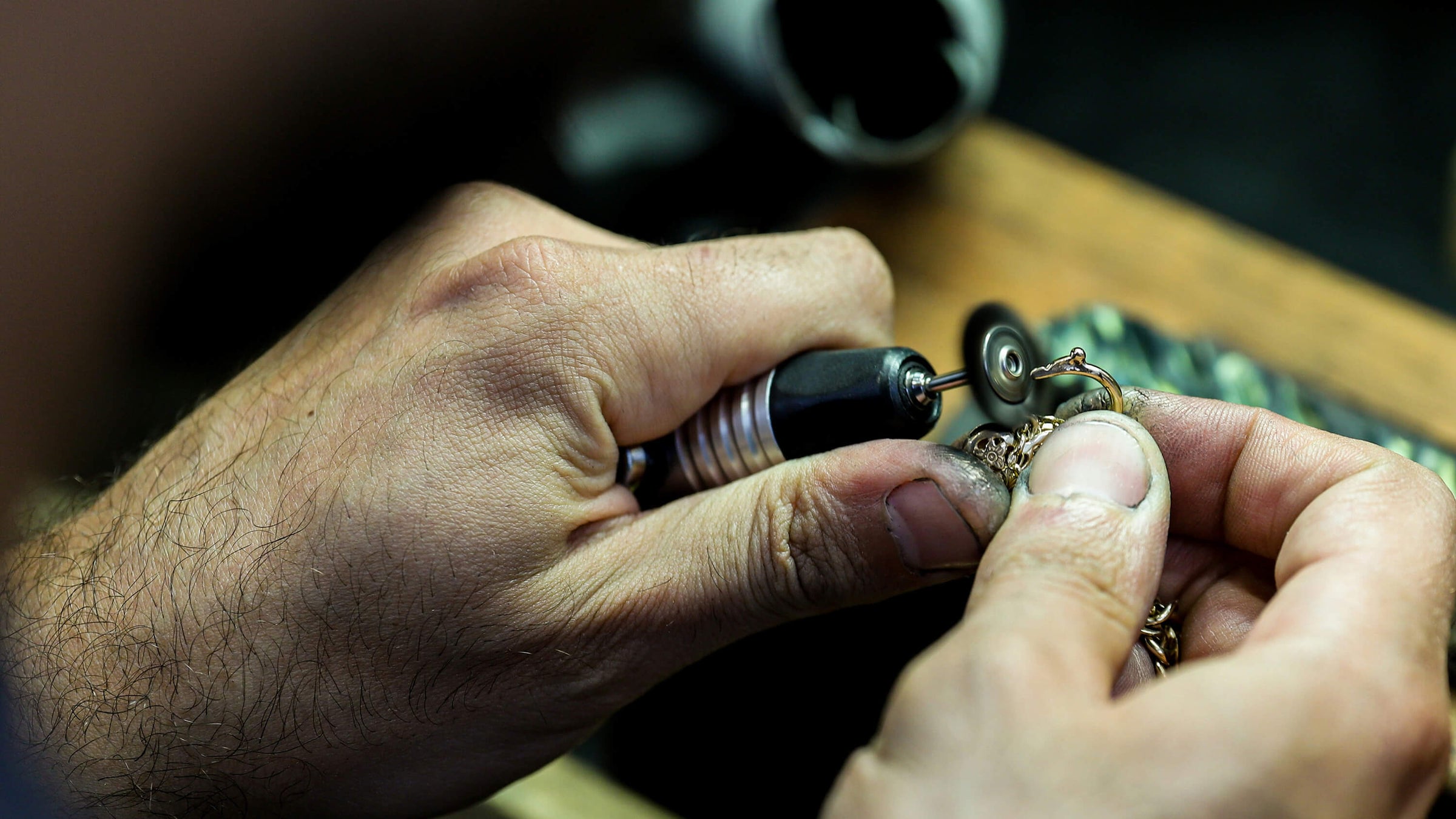 Custom lab-grown diamond ring by Abbett