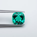 Load image into Gallery viewer, Cushion lab grown emerald
