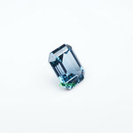 Load image into Gallery viewer, Emerald lab grown teal sapphire