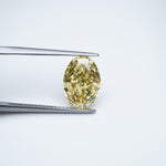 Load and play video in Gallery viewer, Oval lab grown yellow diamond