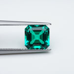 Load and play video in Gallery viewer, Asscher lab grown emerald