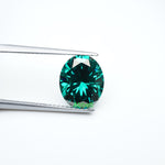 Load and play video in Gallery viewer, Oval green moissanite