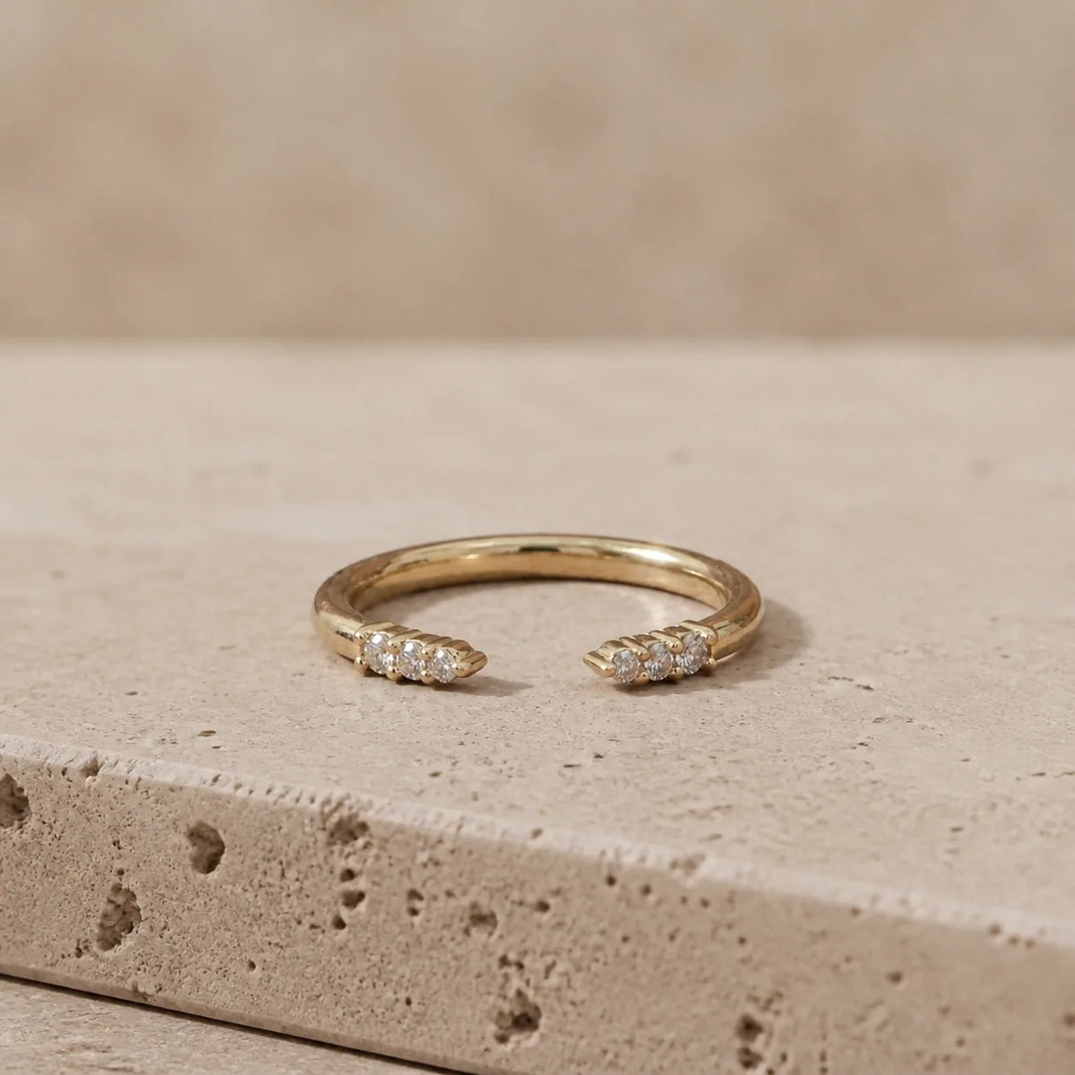 0.25 CTW Round Lab-Grown Diamond Cluster Open-Gap Wedding Band