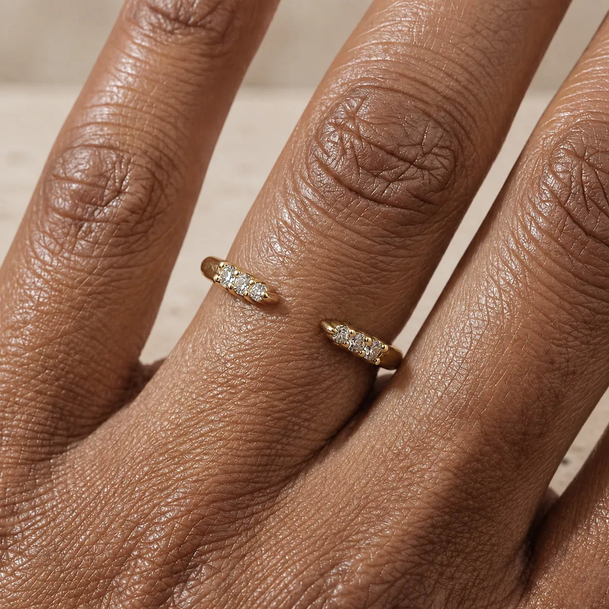 0.25 CTW Round Lab-Grown Diamond Cluster Open-Gap Wedding Band