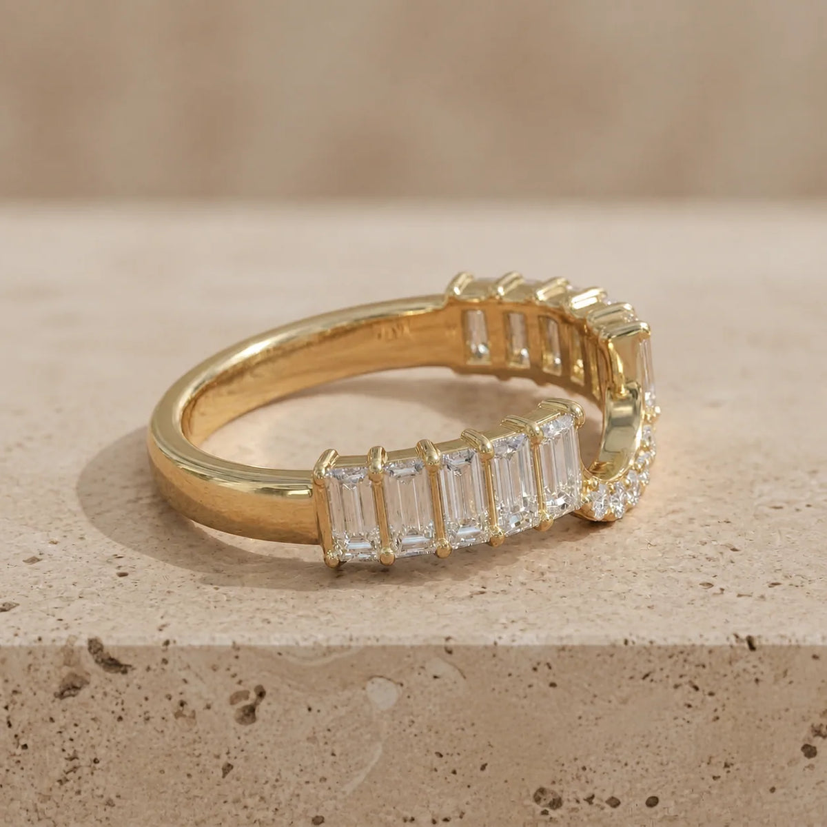 1.30 CTW Emerald & Round Lab-Grown Diamond Contoured Matching Band