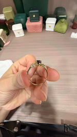 Load image into Gallery viewer, 1.5ct oval lab grown alexandrite ring