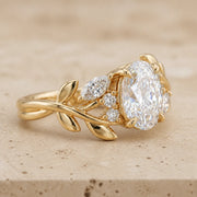 2.5 CT Oval Lab-Grown Diamond Art Deco Nature-Inspired Engagement Ring