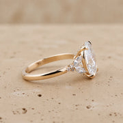 2 CT Oval Lab-Grown Diamond Engagement Ring