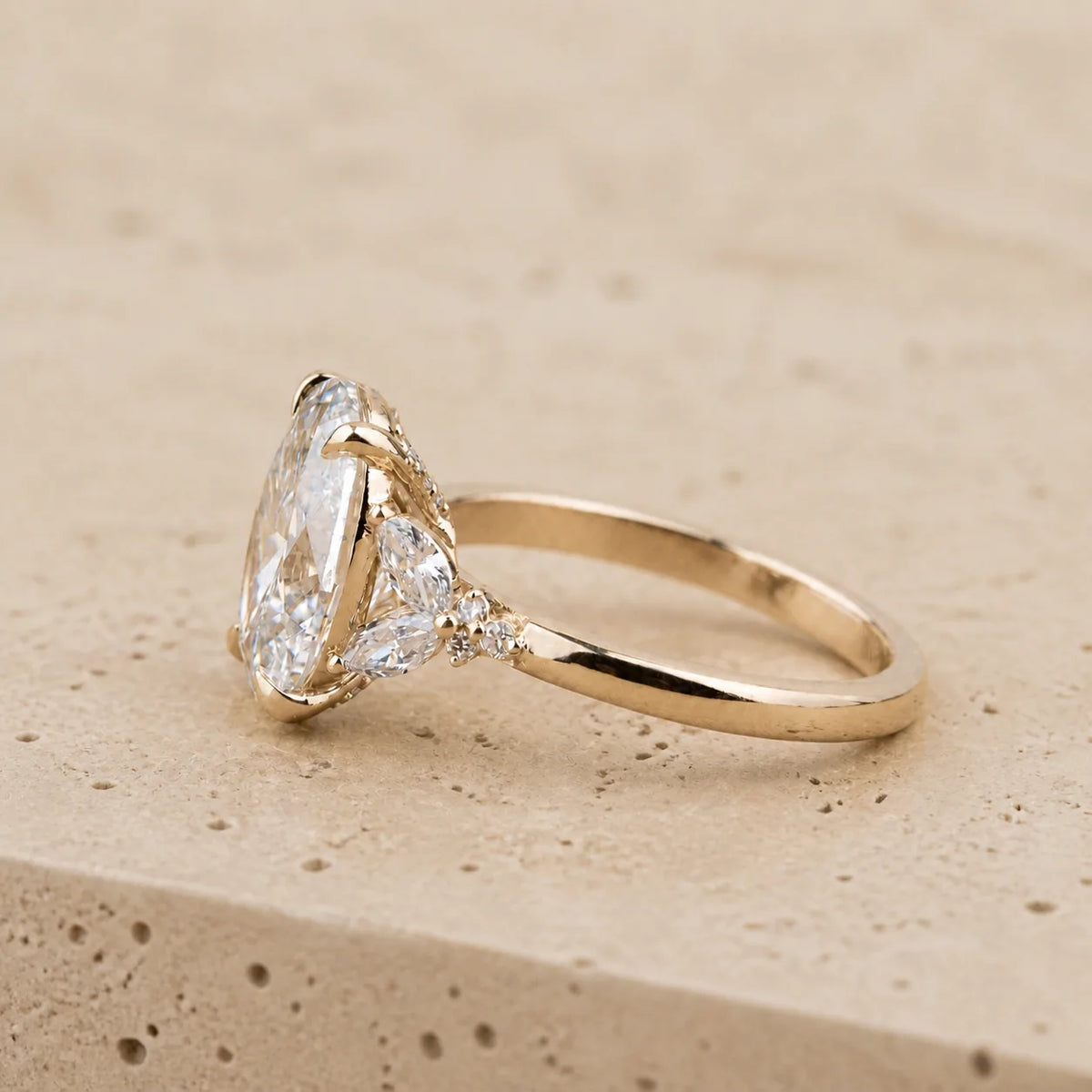 2 CT Oval Lab-Grown Diamond Engagement Ring