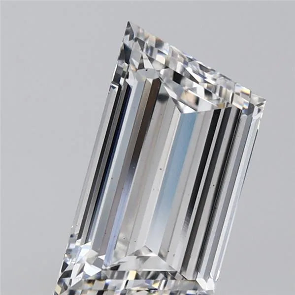2.10ct Trapezoid Lab Grown Diamond (Colour E, Clarity VS1, IGI Certified)
