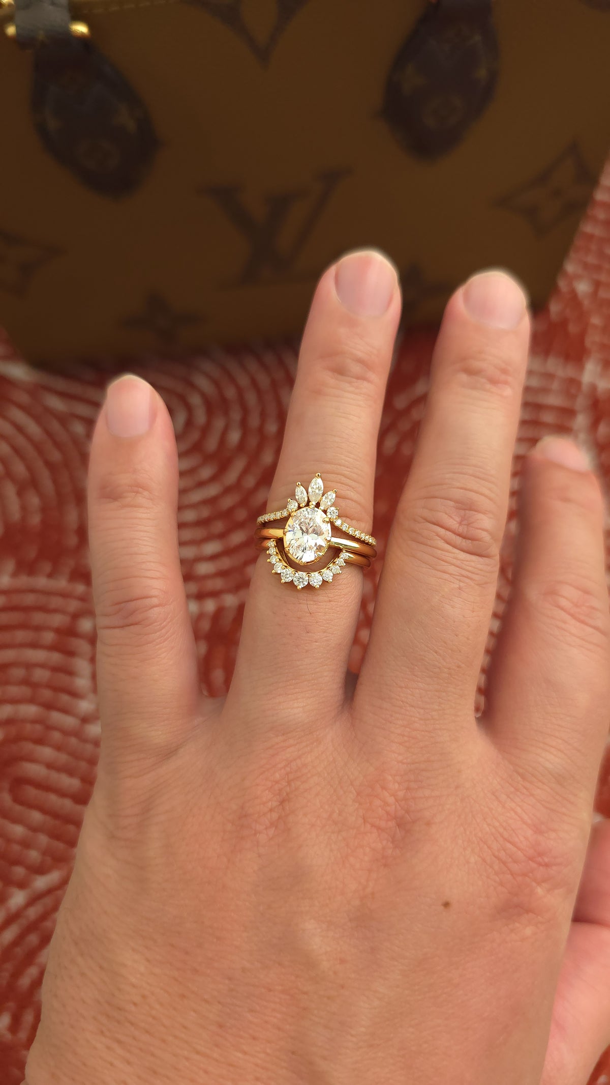 2ct Oval cut lab grown diamond crown curved engagement stacking rings for woman