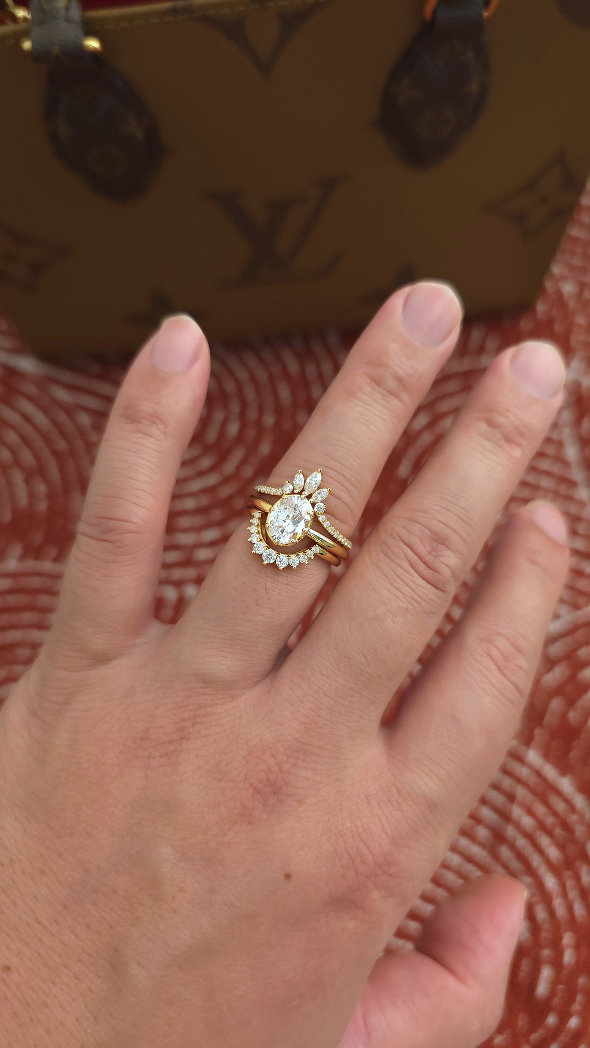 2ct Oval cut lab grown diamond crown curved engagement stacking rings for woman
