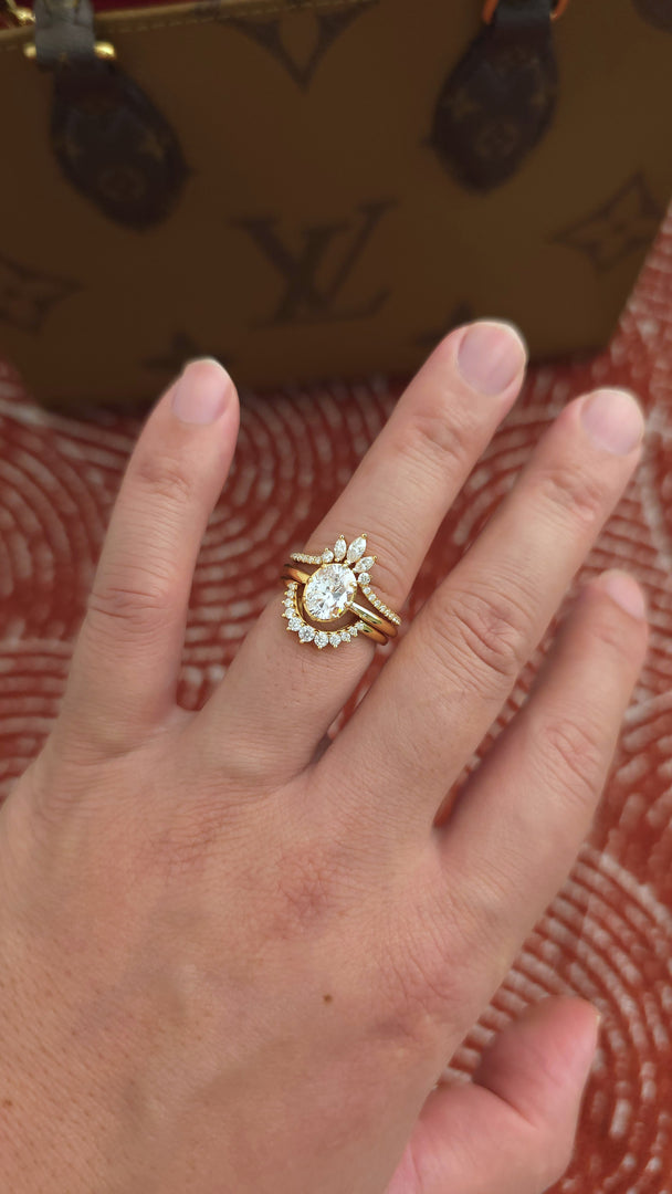 2ct Oval cut lab grown diamond crown curved engagement stacking rings for woman