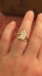 Load image into Gallery viewer, 1.75ct Emerald cut lab grown diamond crown open engagement stacking rings for woman