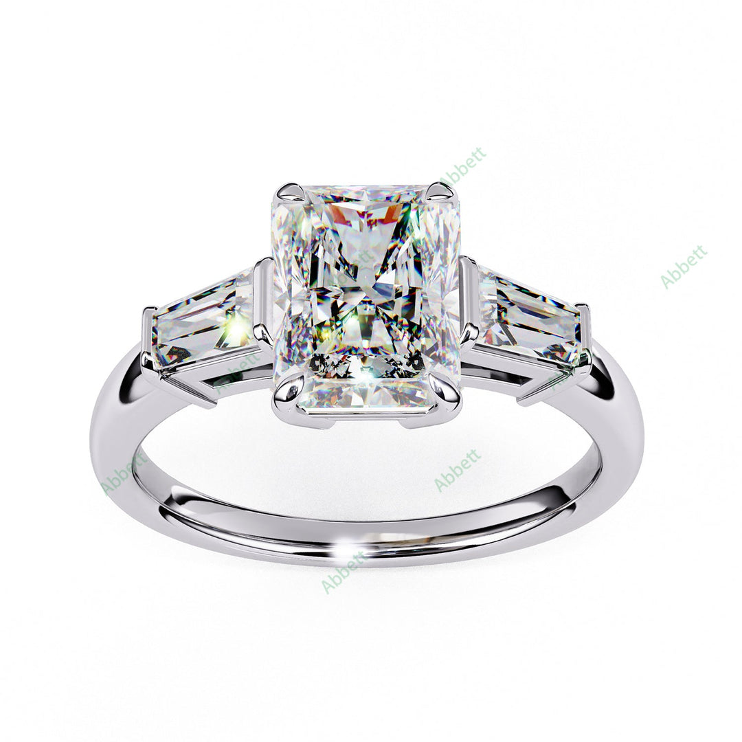 Three Stone Engagement Ring ENTH1061