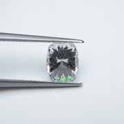 Elongated_Cushion_colorless_moissanite_2