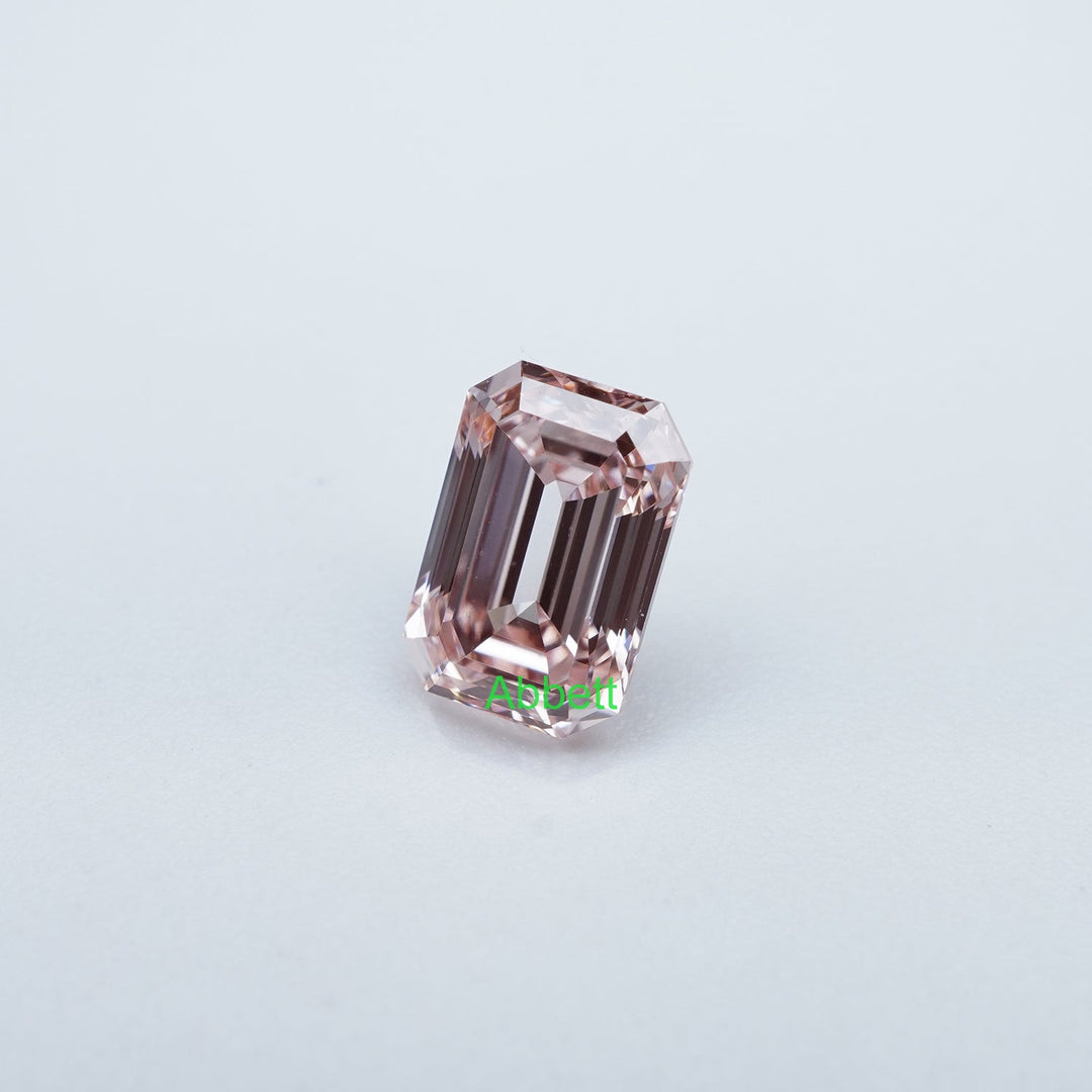 Emerald lab grown pink diamond