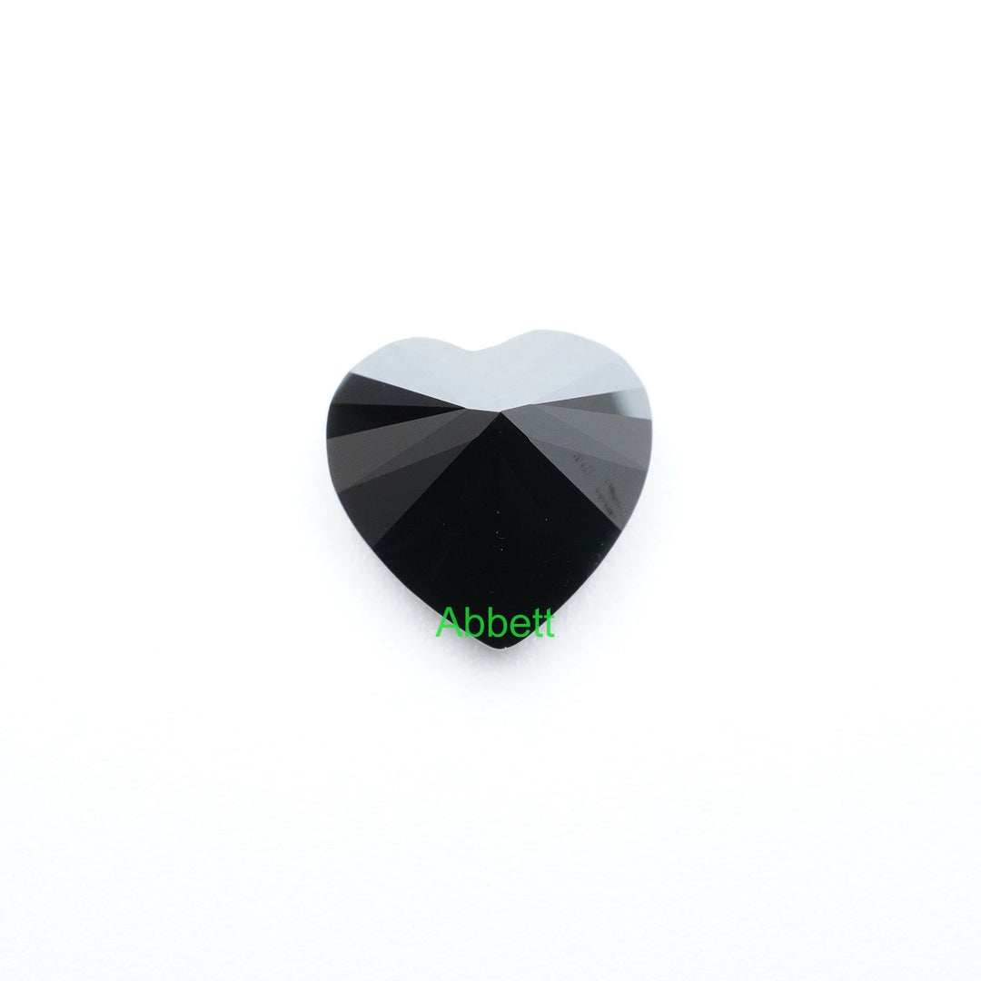 Heart black moissanite