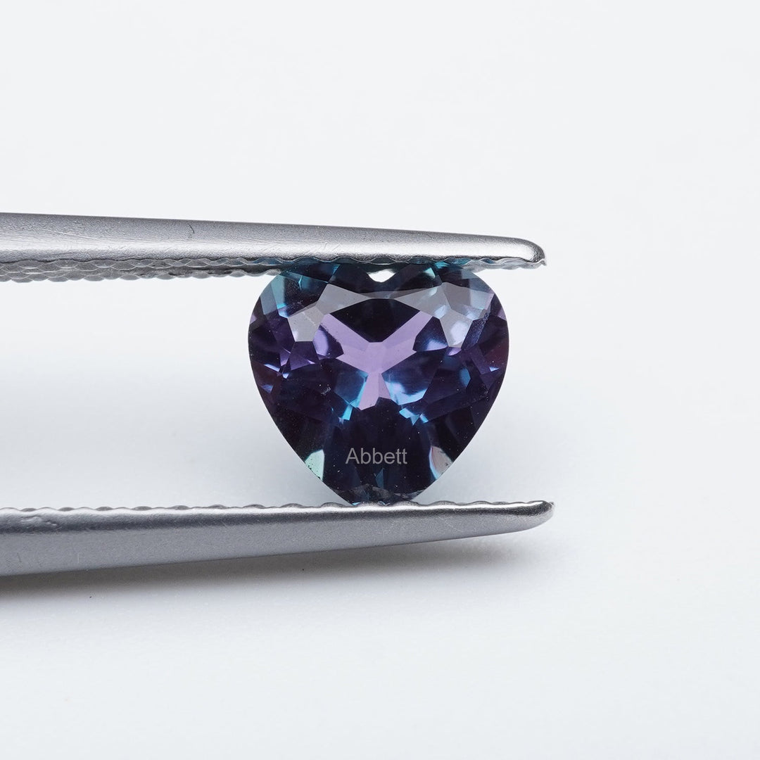 Heart lab grown alexandrite