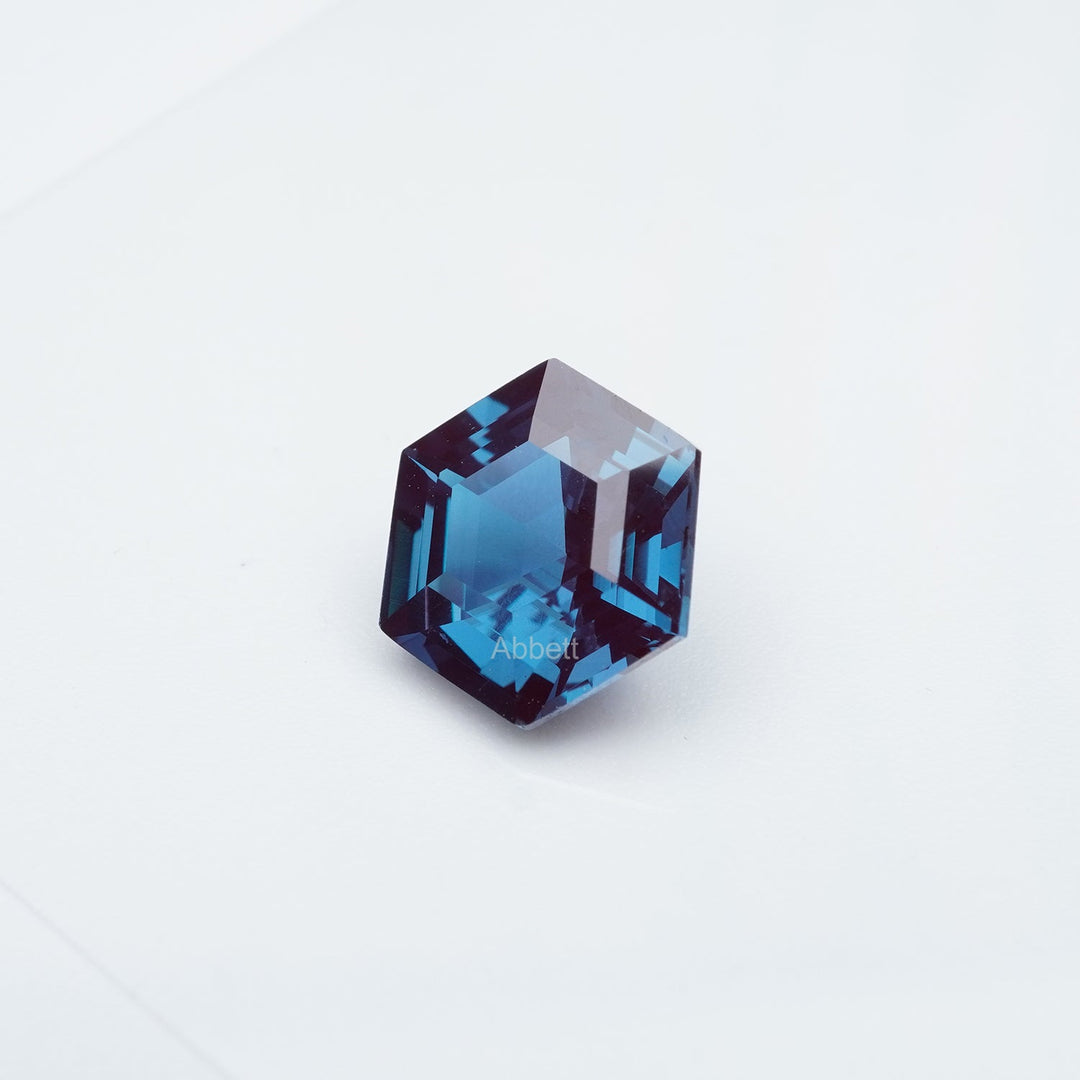 Hexagon lab grown alexandrite