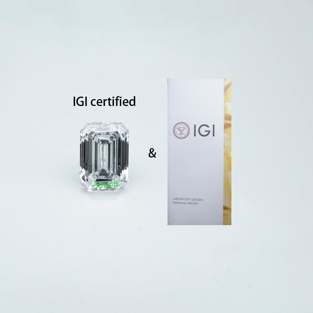 Emerald colorless lab grown diamond