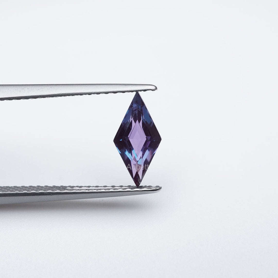 Kite lab grown alexandrite