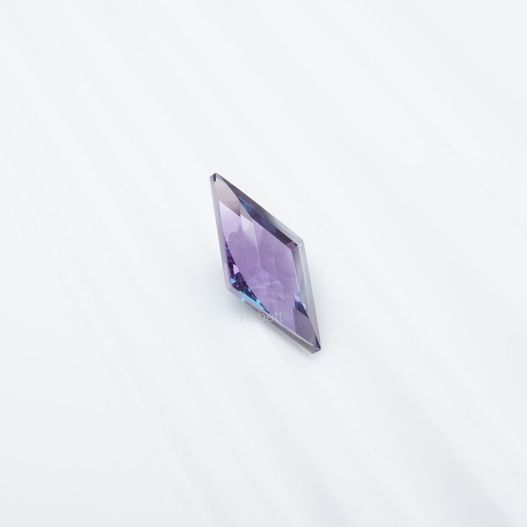 Kite lab grown alexandrite