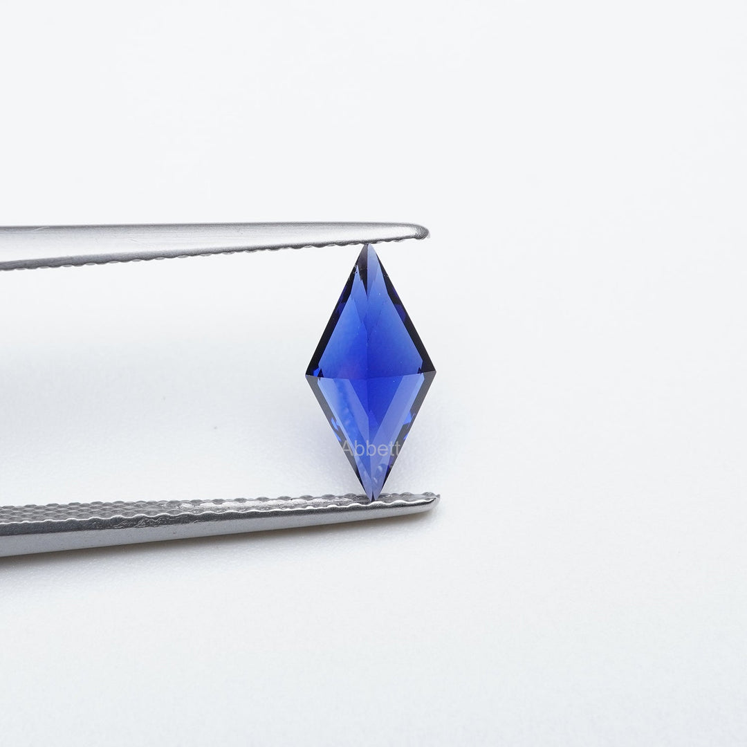 Kite lab grown blue sapphire