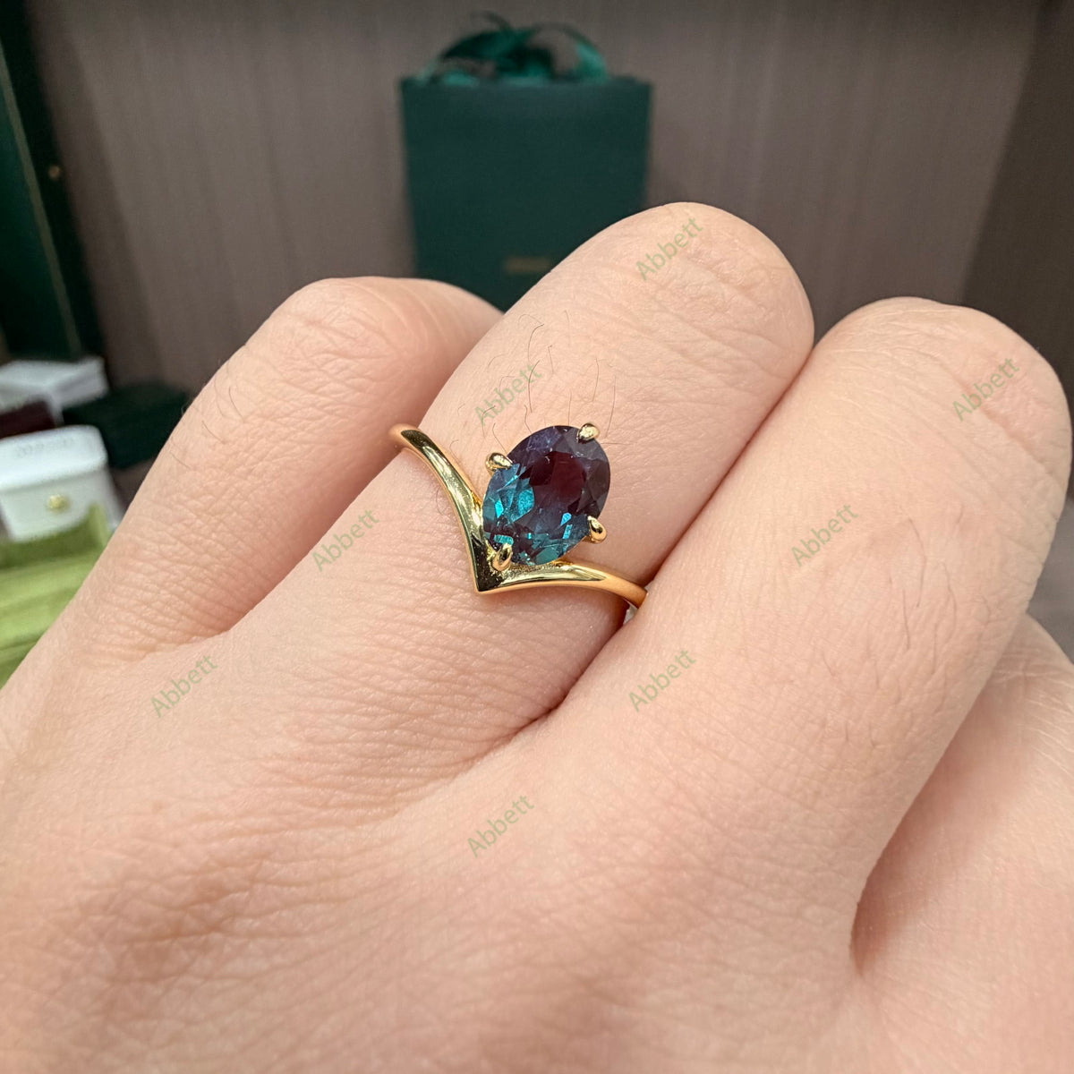 Minimalist Lab Grown Alexandrite Solitaire | 1.5ct Oval 6x8mm V-Shape Chevron Band Ring