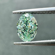 Oval lab grown green diamond