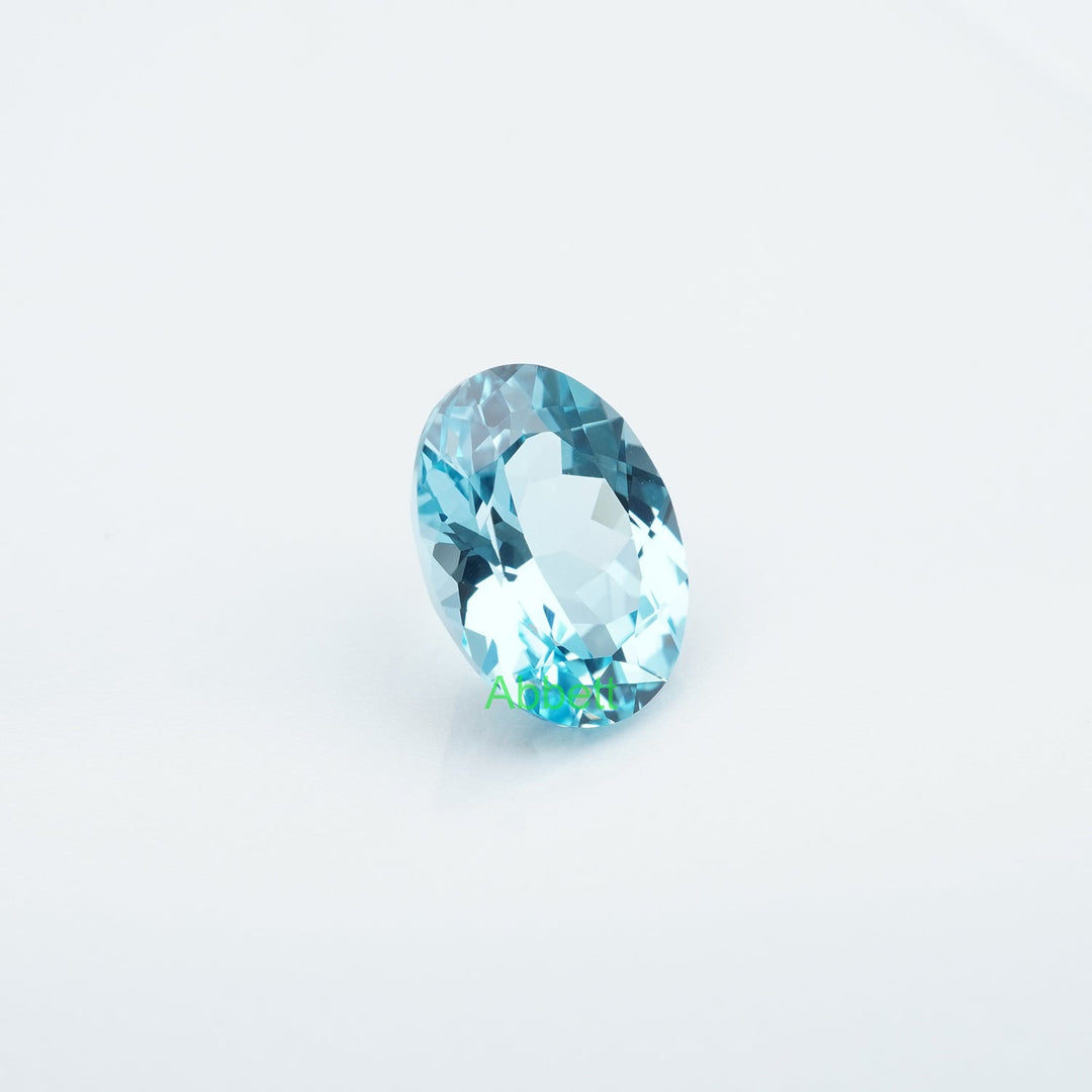 Oval lab grown santa maria sapphire