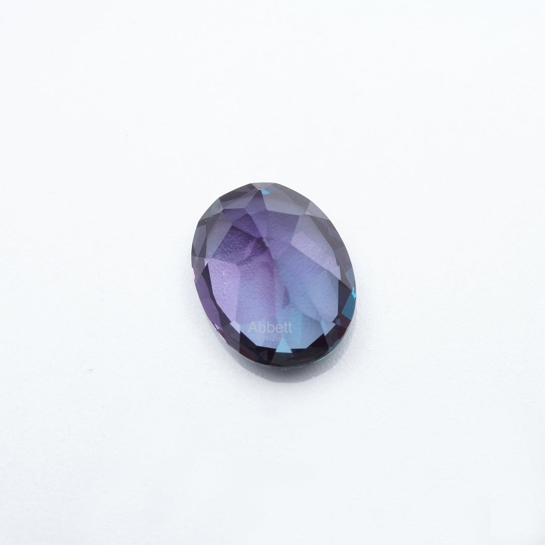 Oval lab grown alexandrite