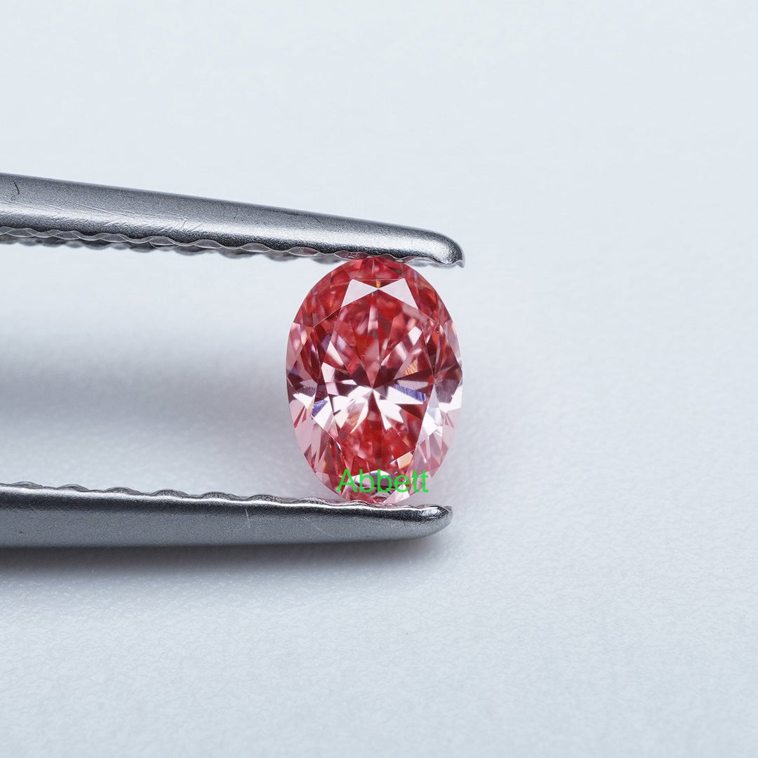 Oval lab grown pink diamond