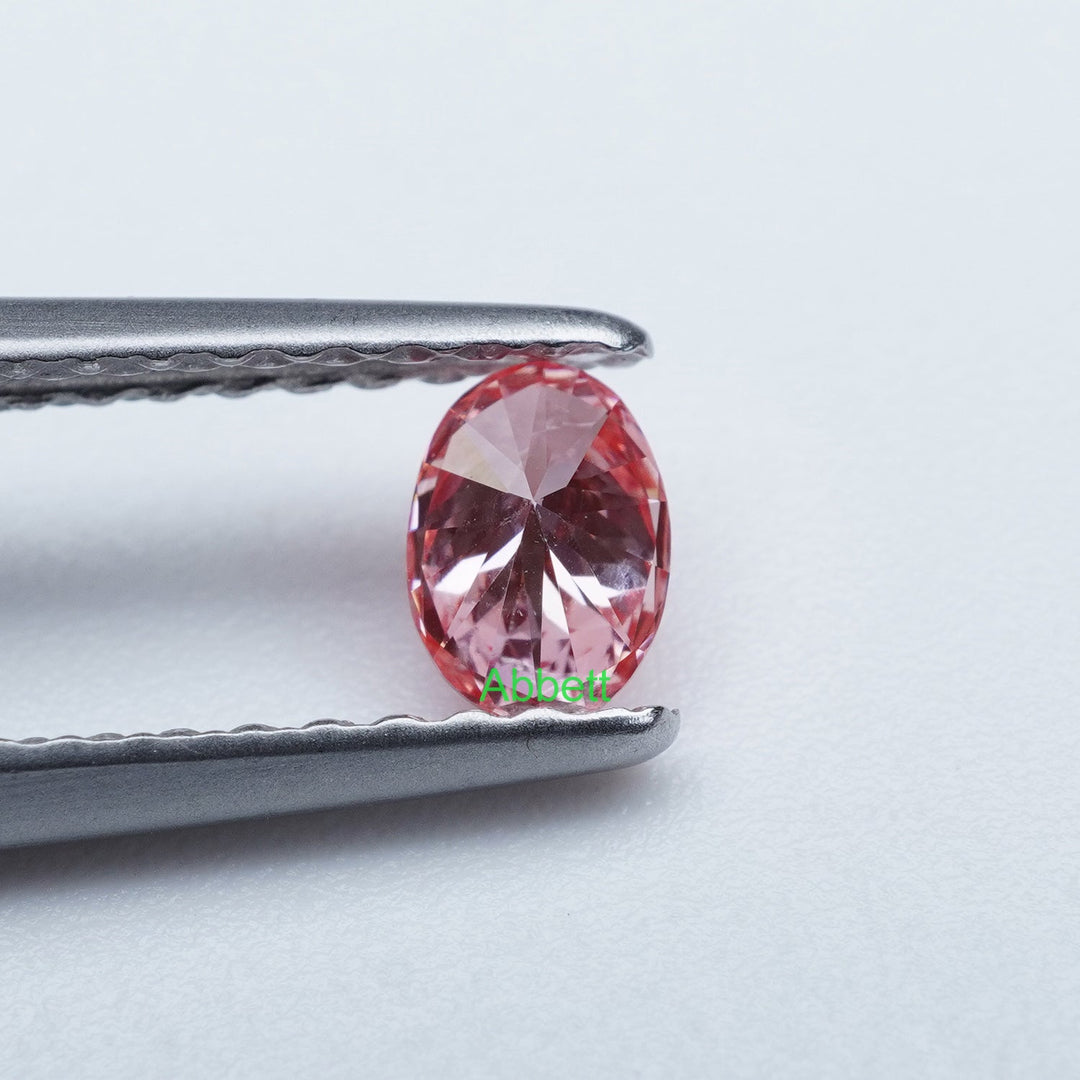 Oval lab grown pink diamond