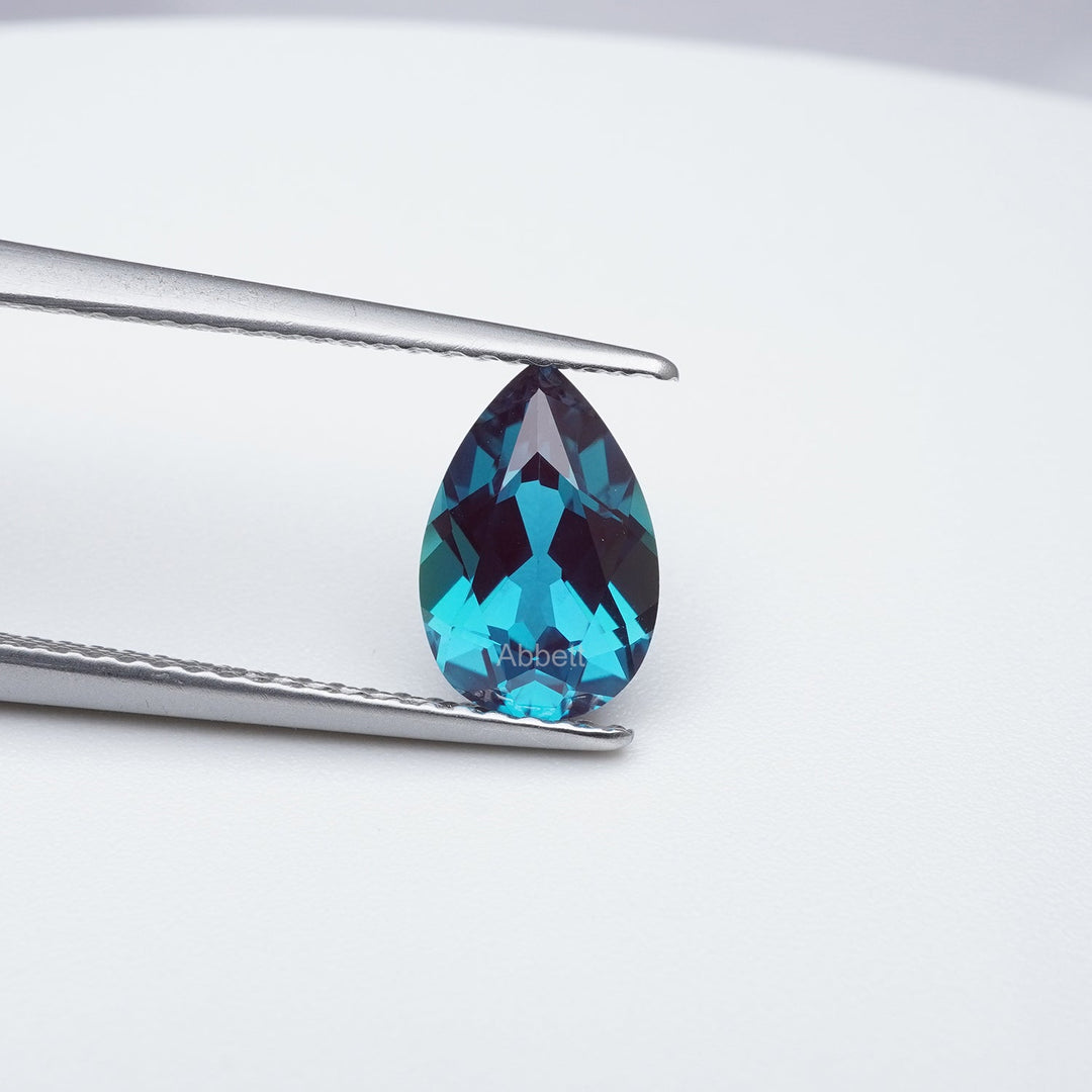 Pear lab grown alexandrite
