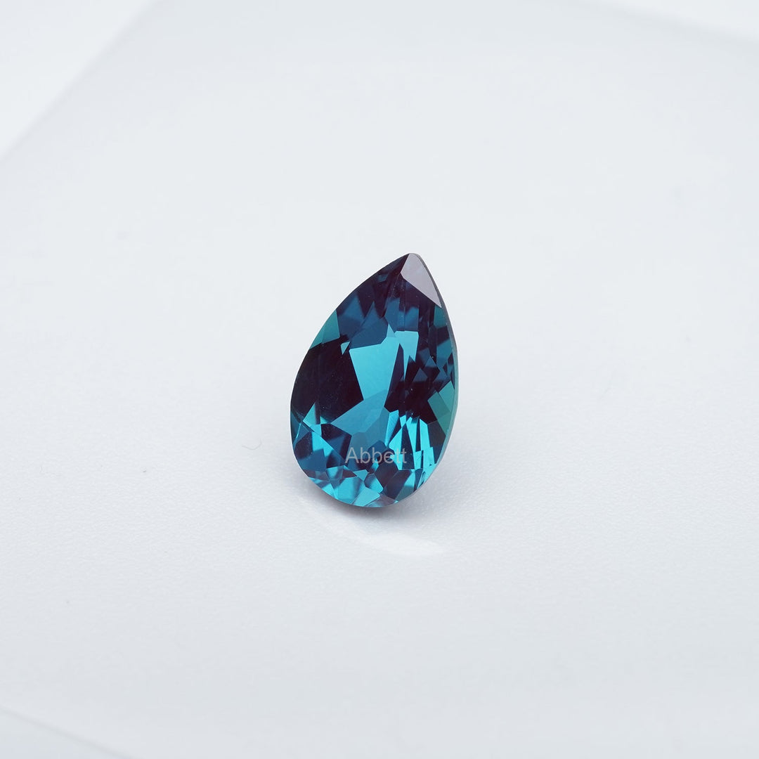 Pear lab grown alexandrite