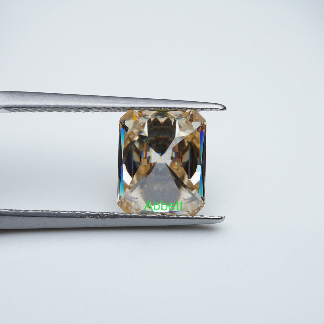 Radiant brown moissanite