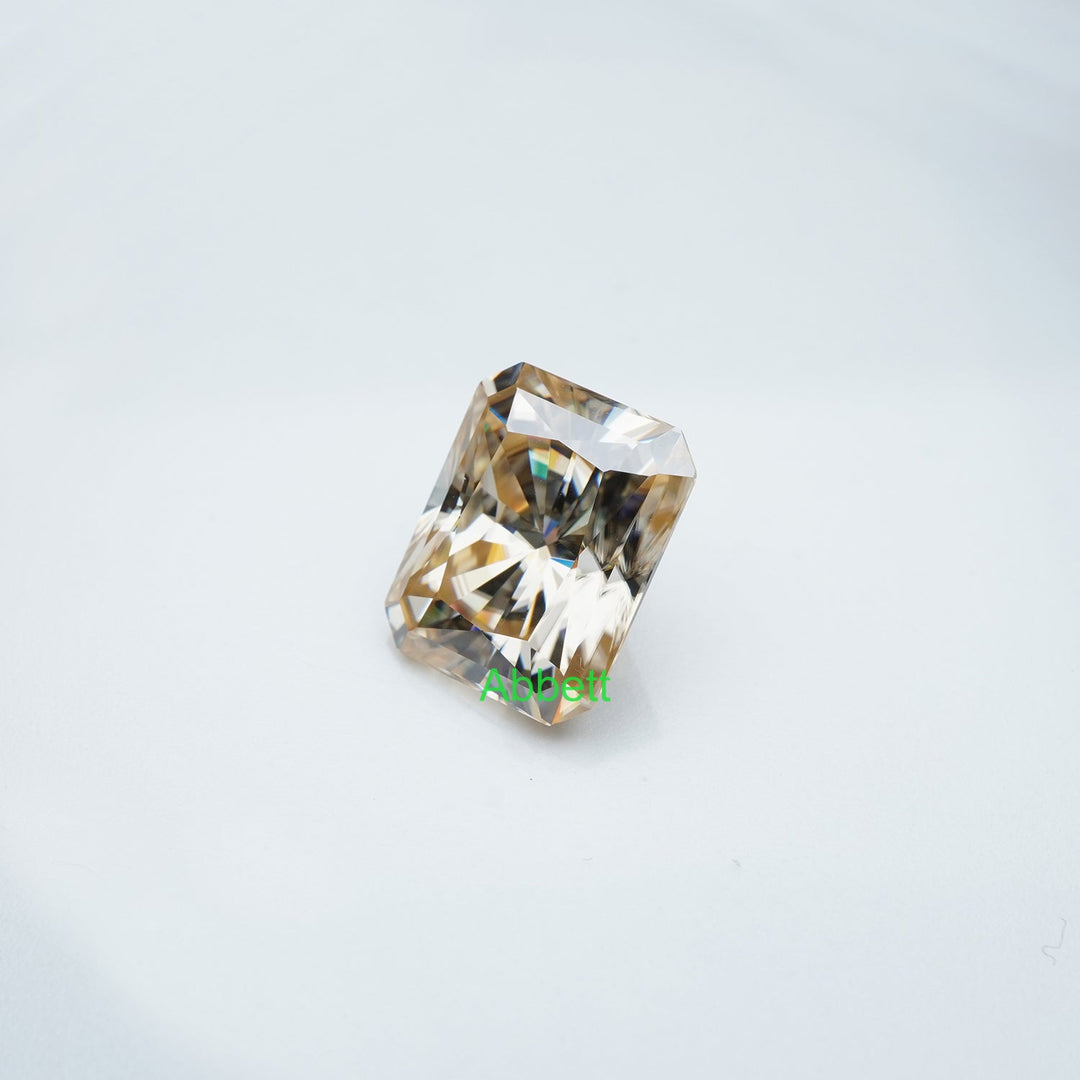 Radiant brown moissanite