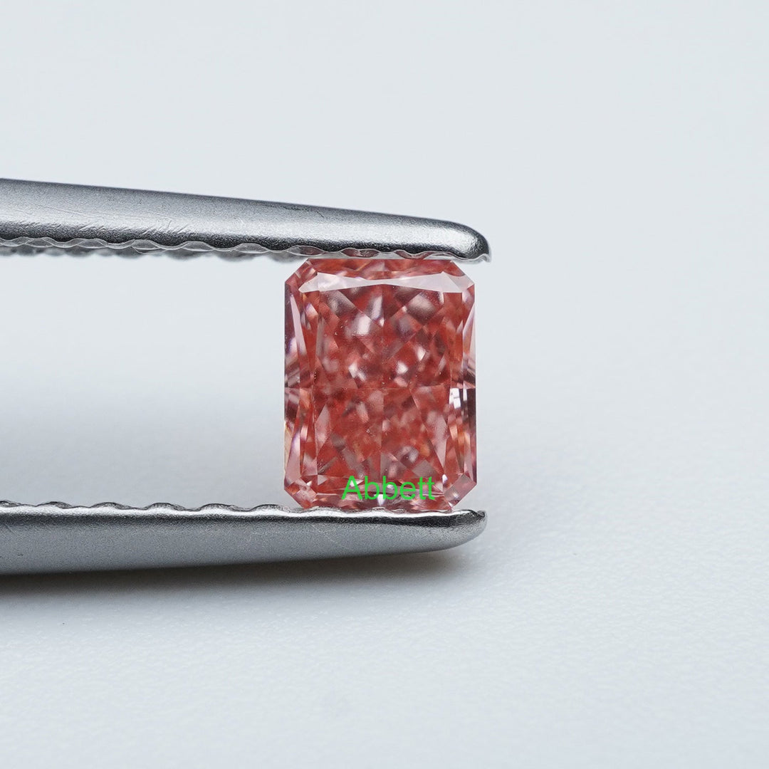 Radiant lab grown pink diamond