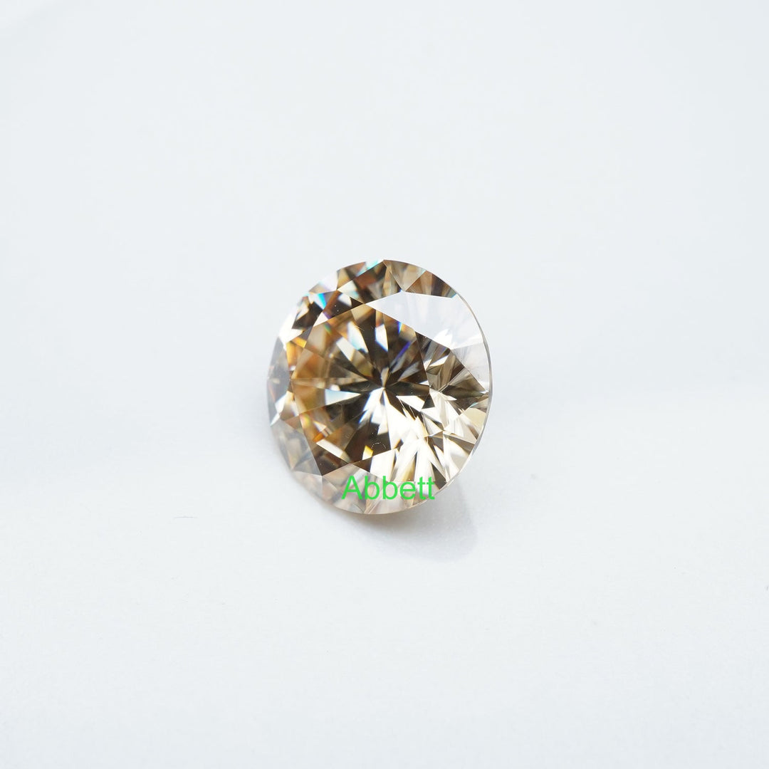 Round brown moissanite