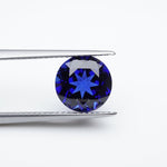 Load image into Gallery viewer, Round lab grown blue sapphire
