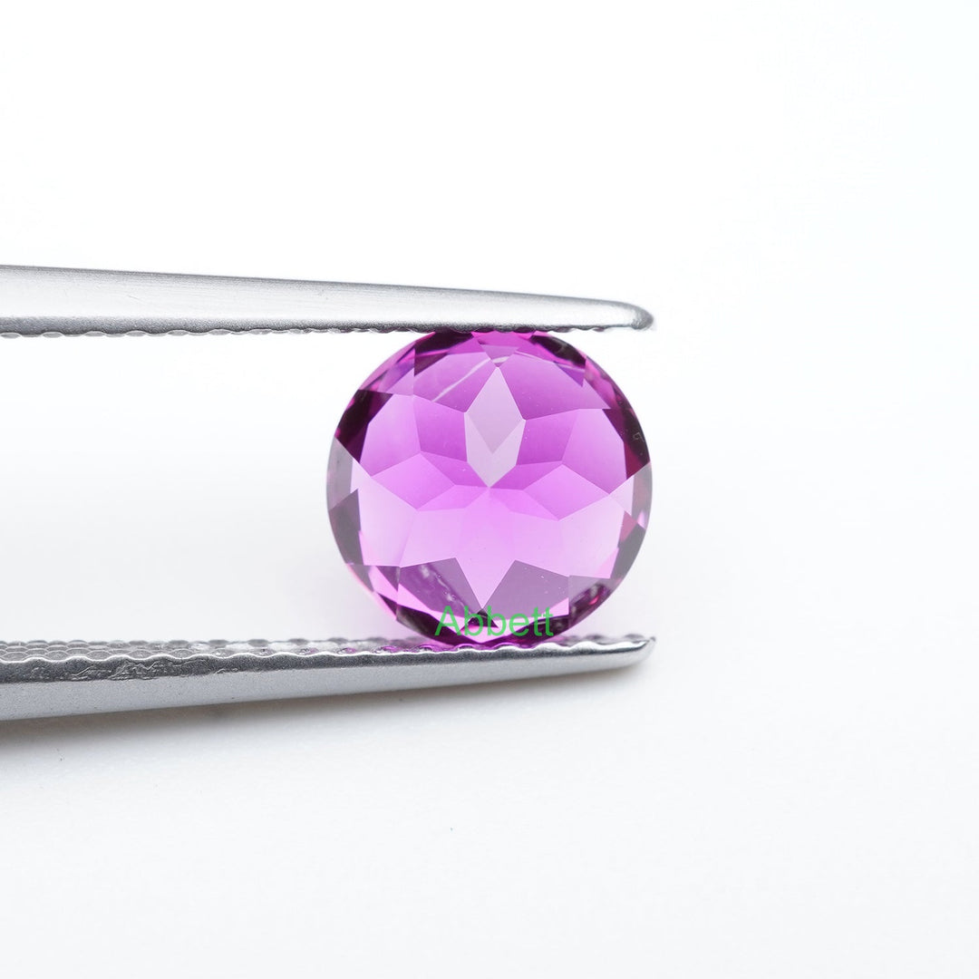 Round lab grown kunzite sapphire