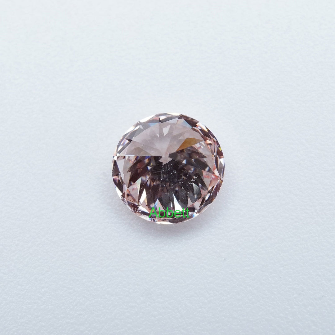 Round lab grown pink diamond