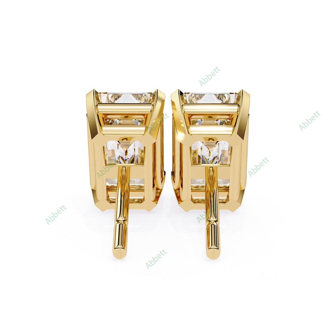 Emerald Four Prong Studs Earring STFO1324