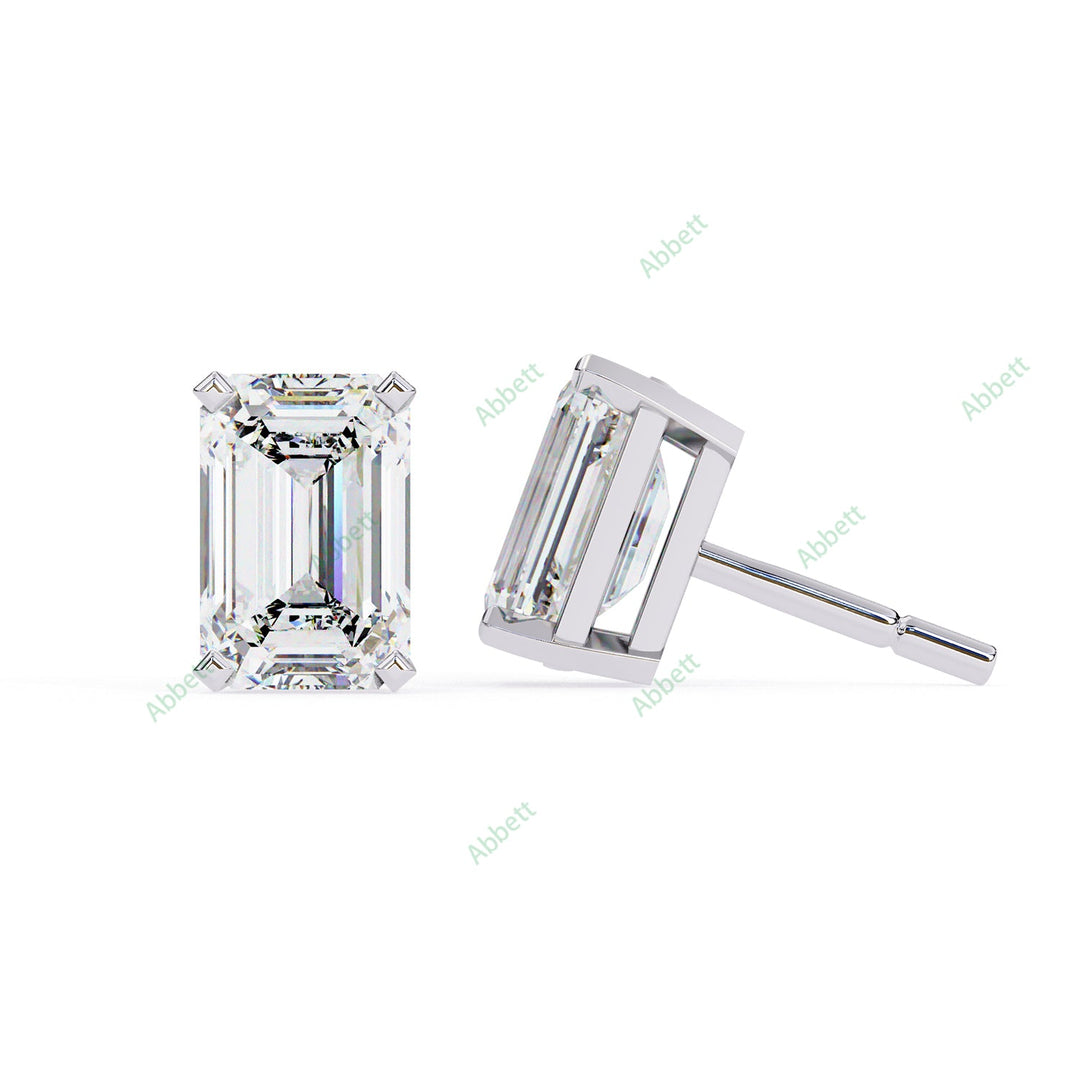 Emerald Four Prong Studs Earring STFO1324
