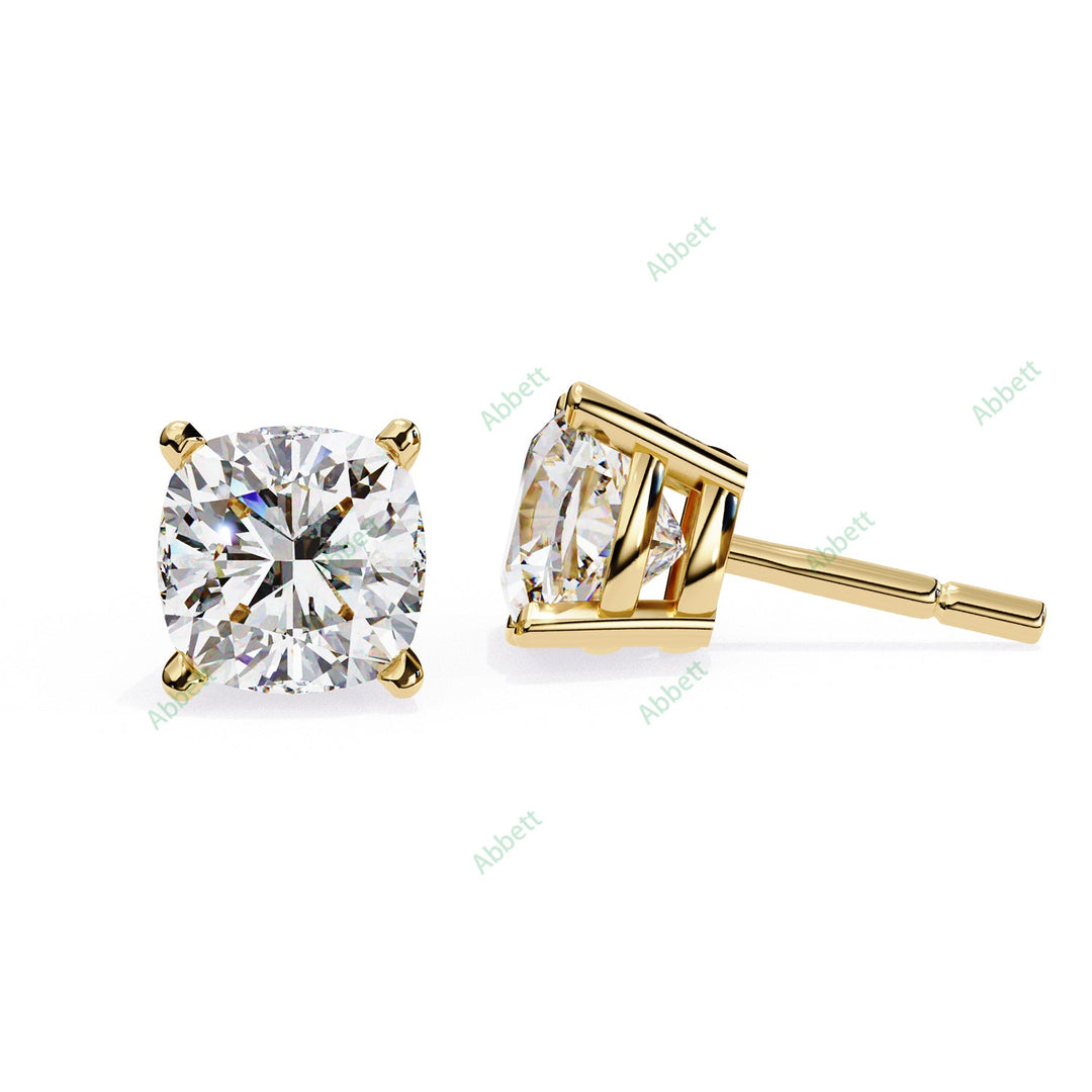 Cushion Four Prong Studs Earring STFO1326