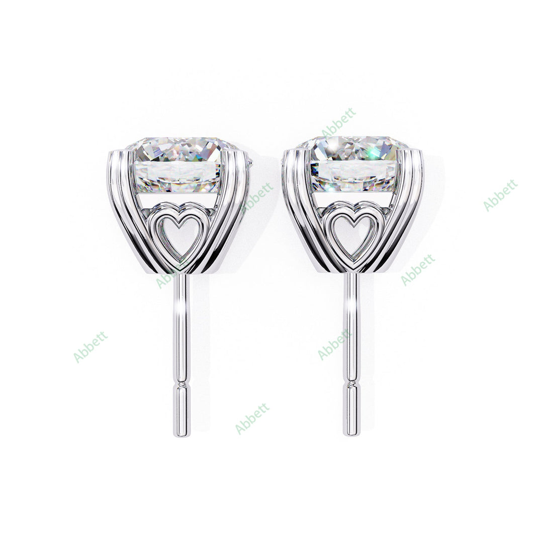 Round Heart Prong Studs Earring STHE1349