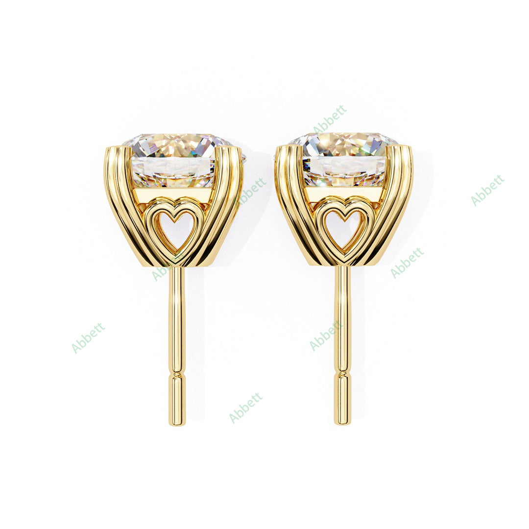 Round Heart Prong Studs Earring STHE1349