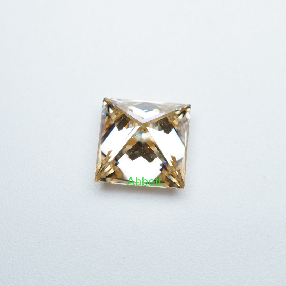 Square princess brown moissanite