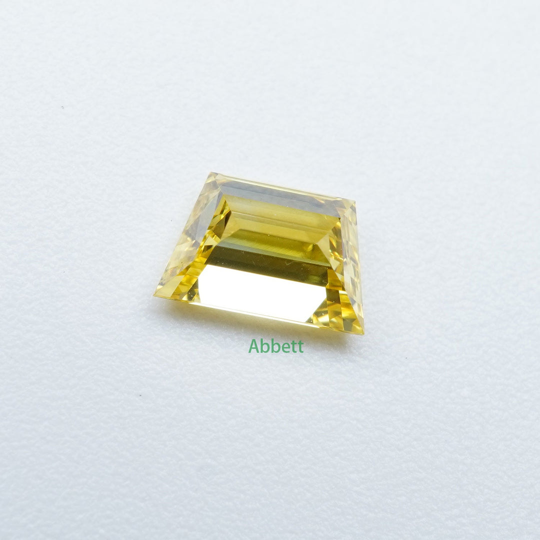 Trapezoid lab grown yellow diamond